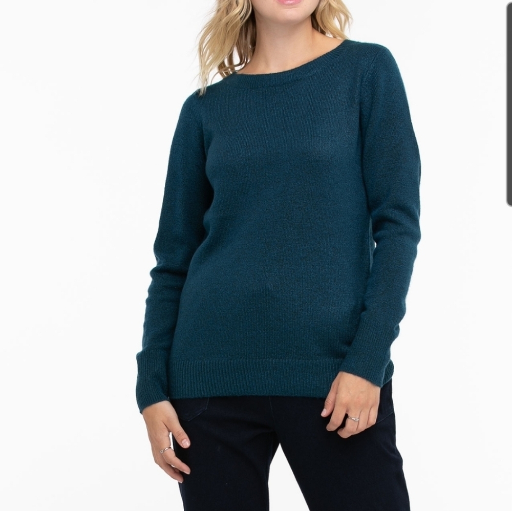 Reitmans Green Stretchy Fuzzy Cozy Long Sleeve Sweater Crew Neck New NWT Small